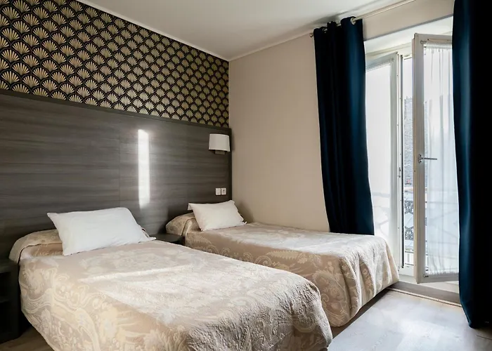 Hotel Telemaque Paris